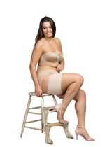 Performance: Beige Bandelettes Thigh Bands